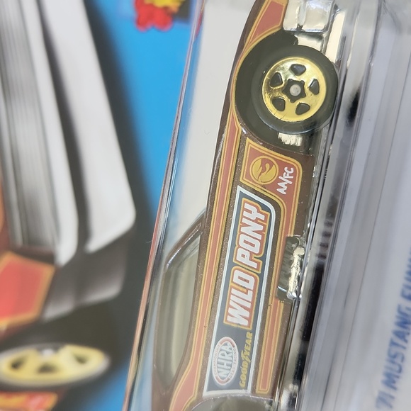 🔥2x piece Hot Wheels Treasure Hunt diecast cars - Picture 3 of 6